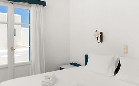 Paros Inn Seafront By Ghh
